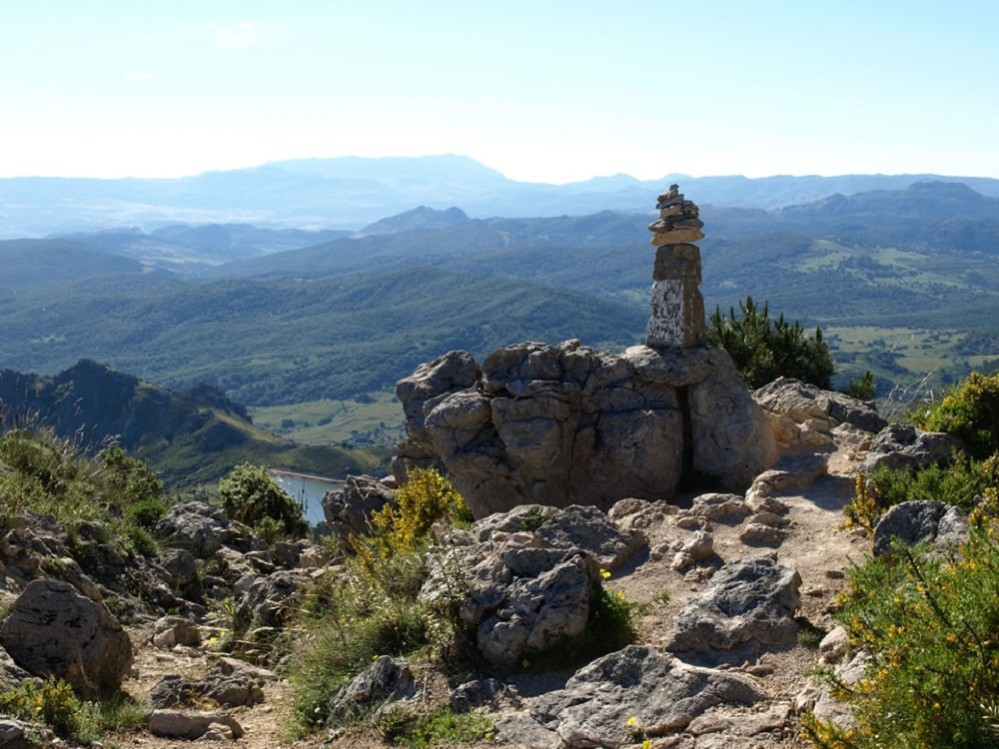 Berggipfel in der Sierra de Grazalema, Andalusien - Spanien.